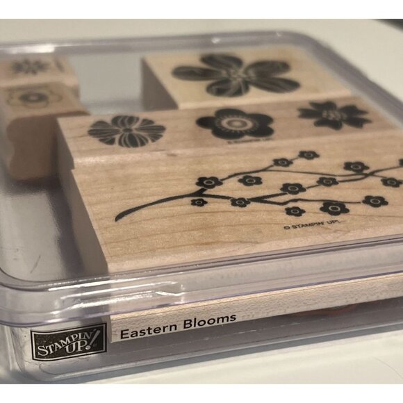 Stampin Up! Eastern Blooms Wood-Mounted Rubber Stamp Set Floral Design Crafting - Picture 3 of 3